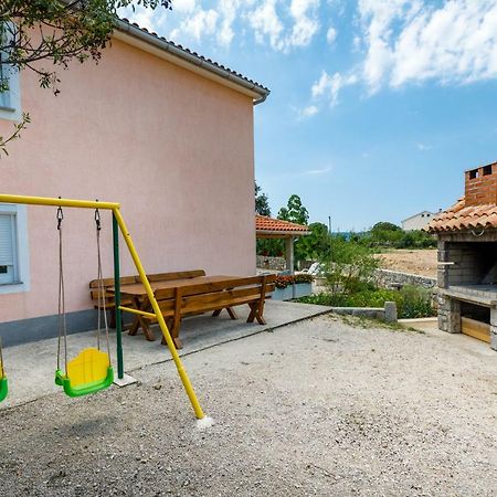 Apartman Dobrila Vrh  Екстериор снимка
