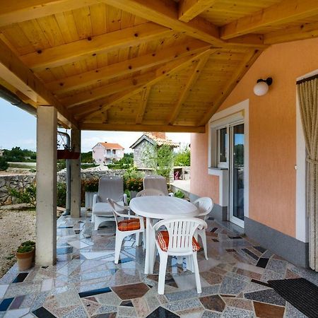 Apartman Dobrila Vrh  Екстериор снимка