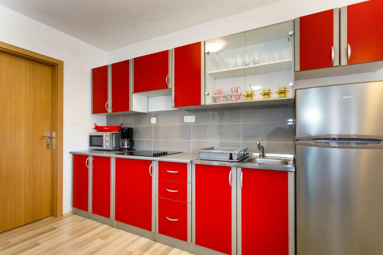 Apartman Dobrila Vrh  Екстериор снимка